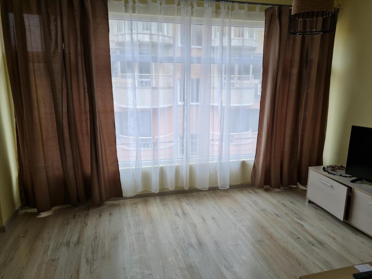 Spacious Apartment "Sunny Sofia" In The Heart Of Varna City Exteriör bild