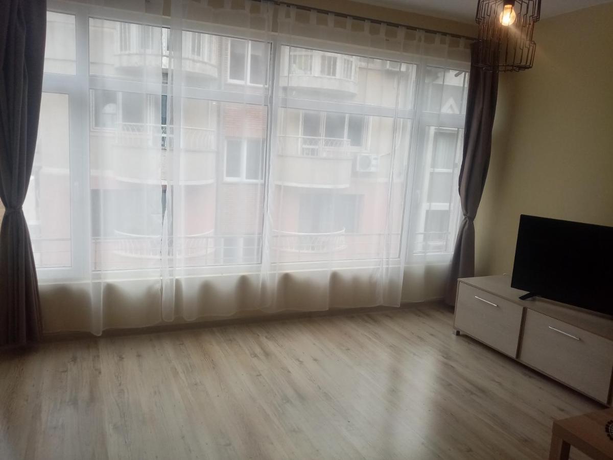 Spacious Apartment "Sunny Sofia" In The Heart Of Varna City Exteriör bild